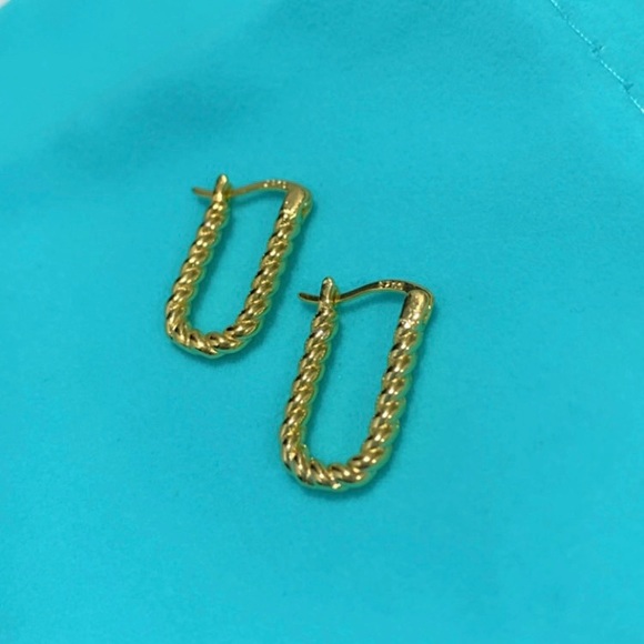 🌟Buy 1 Get 1 FREE Vermeil twisted link hoop earrings gold sterling silver - Picture 6 of 10